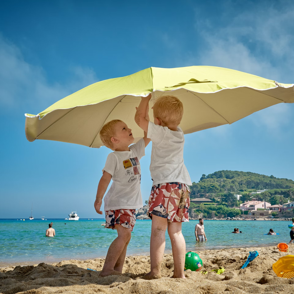 Demo - Beach Umbrella